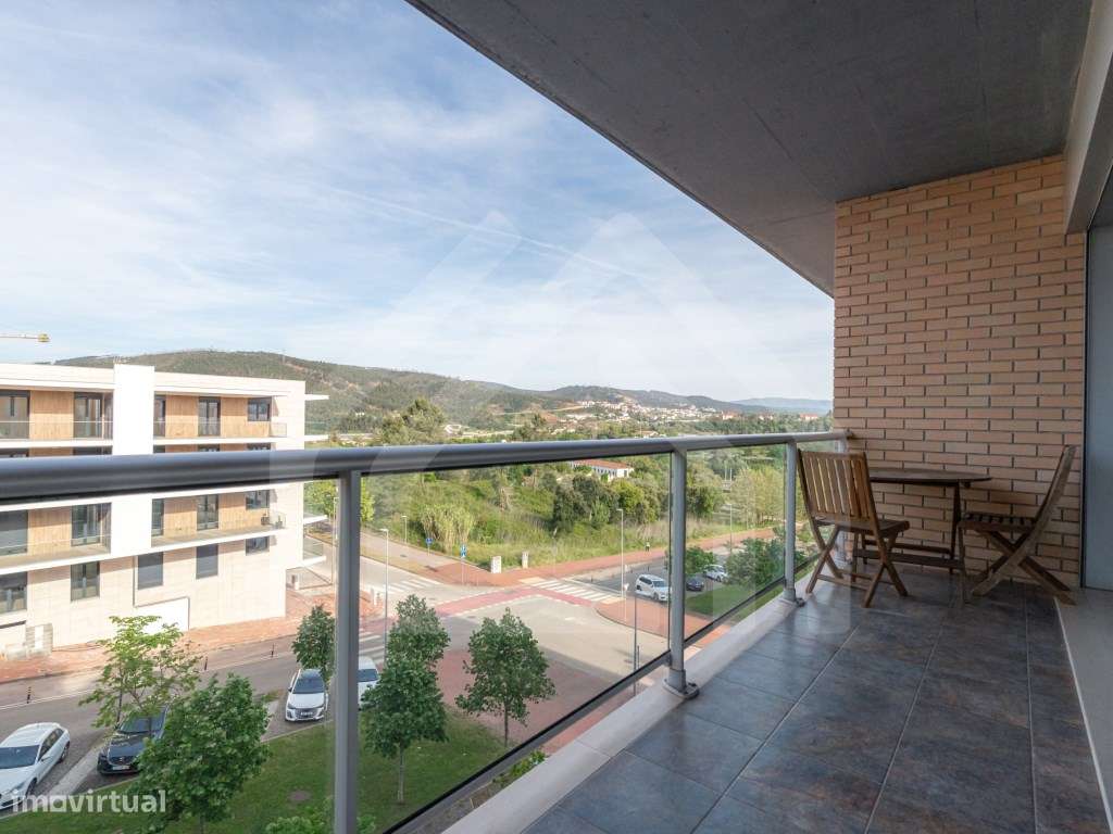 Apartamento T2 | Condomínio IN RIO | Quinta da Portela-0