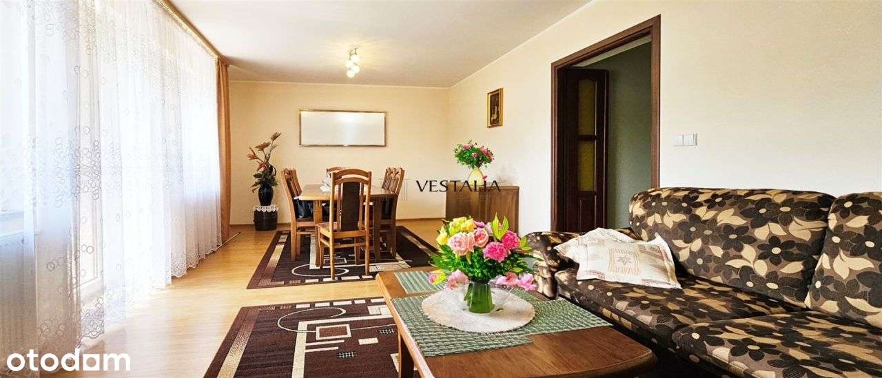 Dom w malowniczej okolicy-1