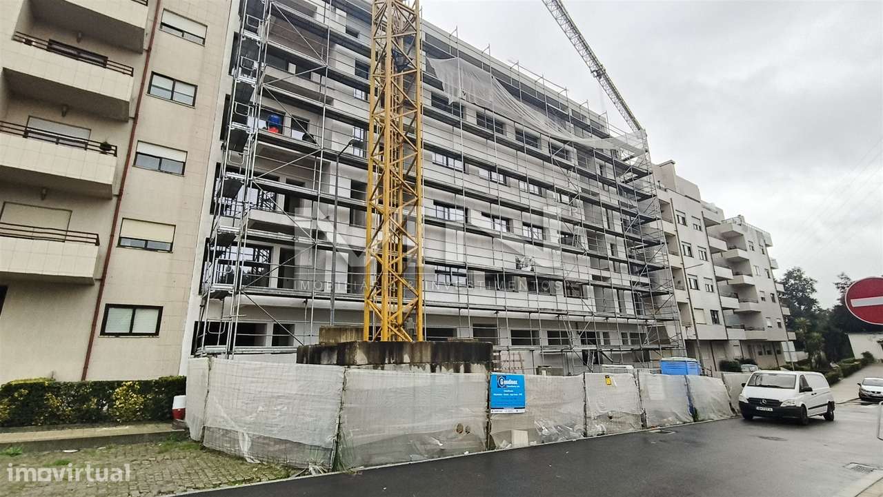 Apartamento T3 junto ao centro de Gondomar - Grande imagem: 2/23