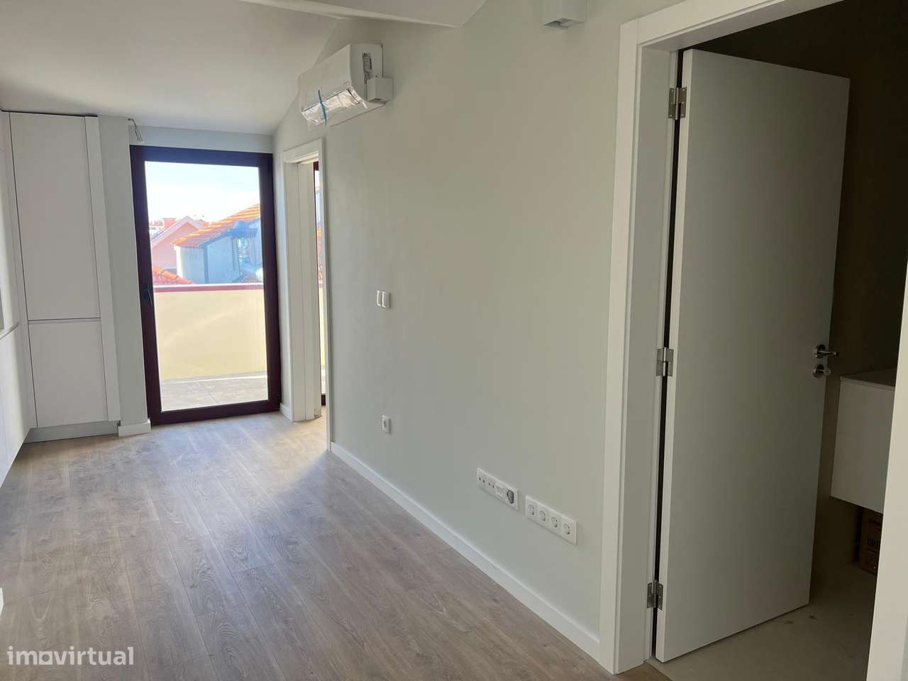 T1 Novo Vista Mar, Último Piso com Solário, Matosinhos Sul, com 48 m²-8