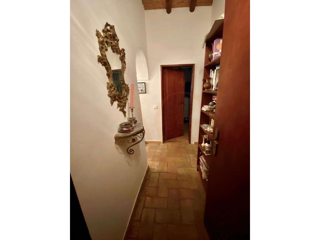 Moradia térrea T3 com terreno, privacidade e charme rústico, perto ...-29