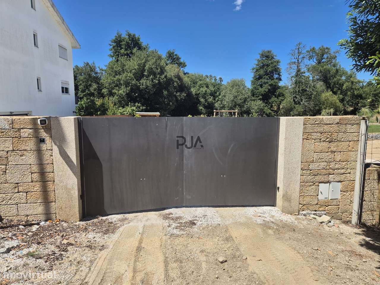 Terreno para construção de prédio com 6 fogos em Viseu - Grande imagem: 5/16