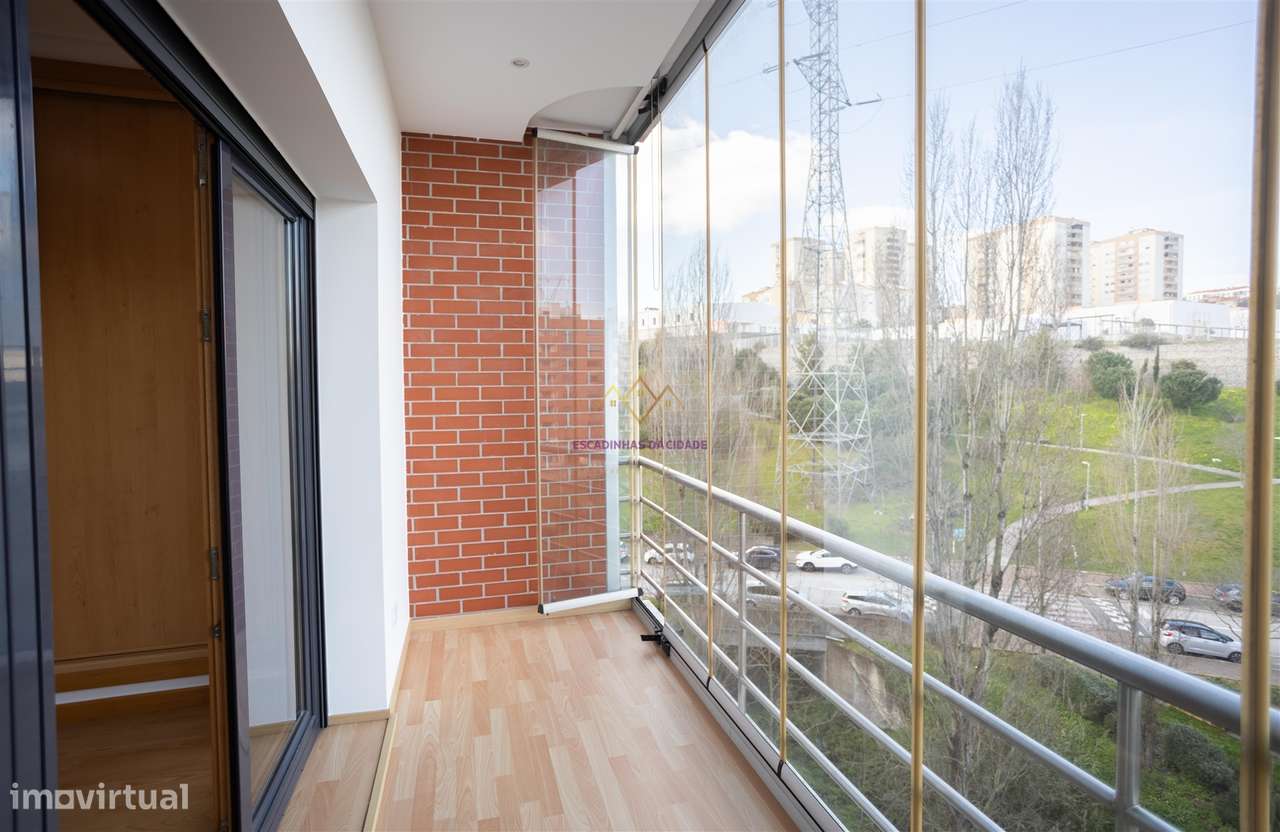 T3 renovado com 2 lugares de estacionamento nas Colinas do Cruzeiro - Grande imagem: 5/18