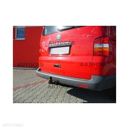 Carlig de remorcare pentru VOLKSWAGEN TRANSPORTER - T 5, si MULTIVAN - sistem semidemontabil -cu suruburi - 9