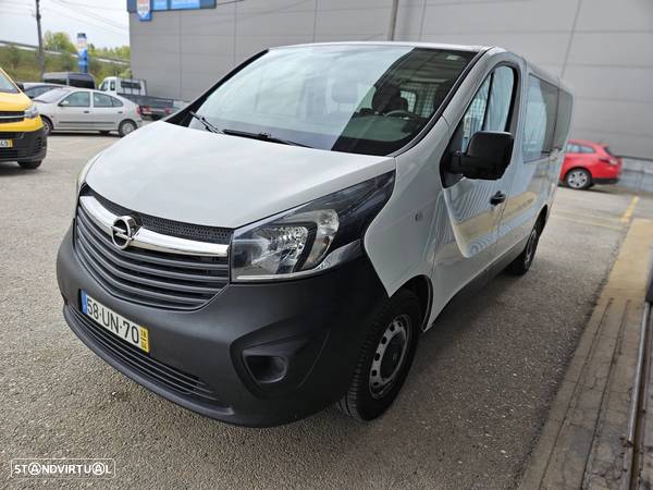 Opel Vivaro 6Lugares 1.6CDTI BITurbo 125cv - 2