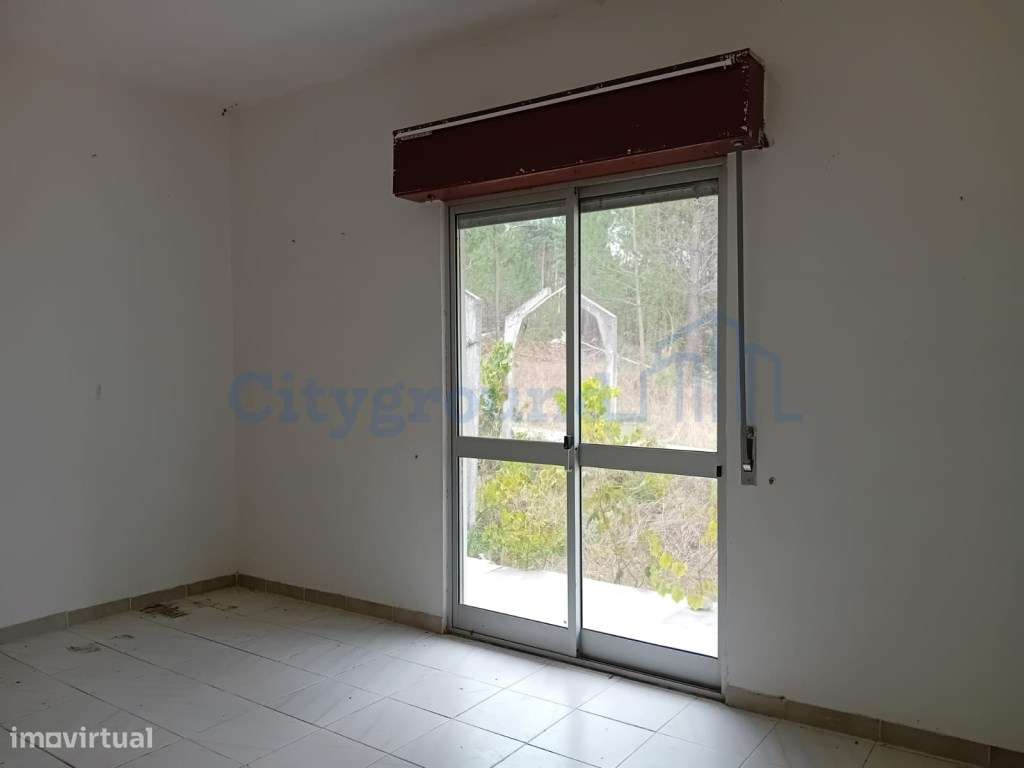 Moradia T3 com Terreno de 2660 m² em Rio de Couros, Ourém - Grande imagem: 4/18