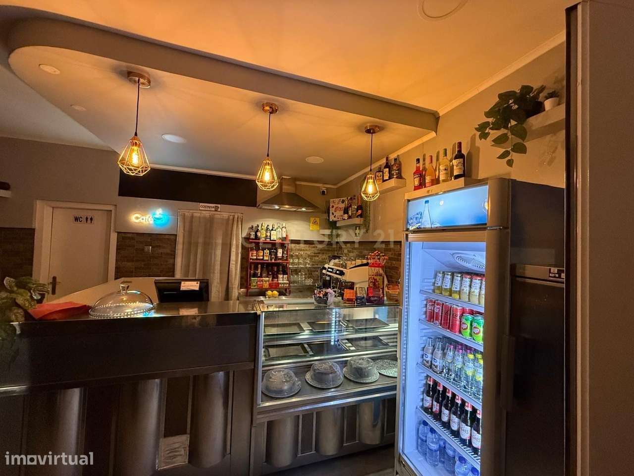 Cafe Renovado na Damaia-10