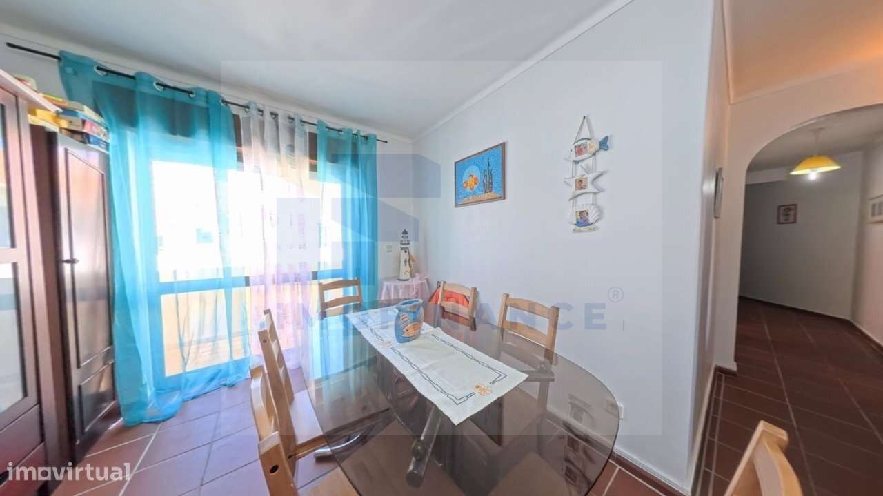 Apartamento T2 junto á praia de Consolação-11