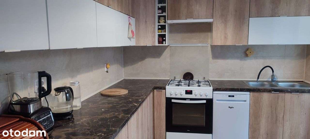 Do sprzedaży bardzo ładny bliźniak w cichej uliczc-4