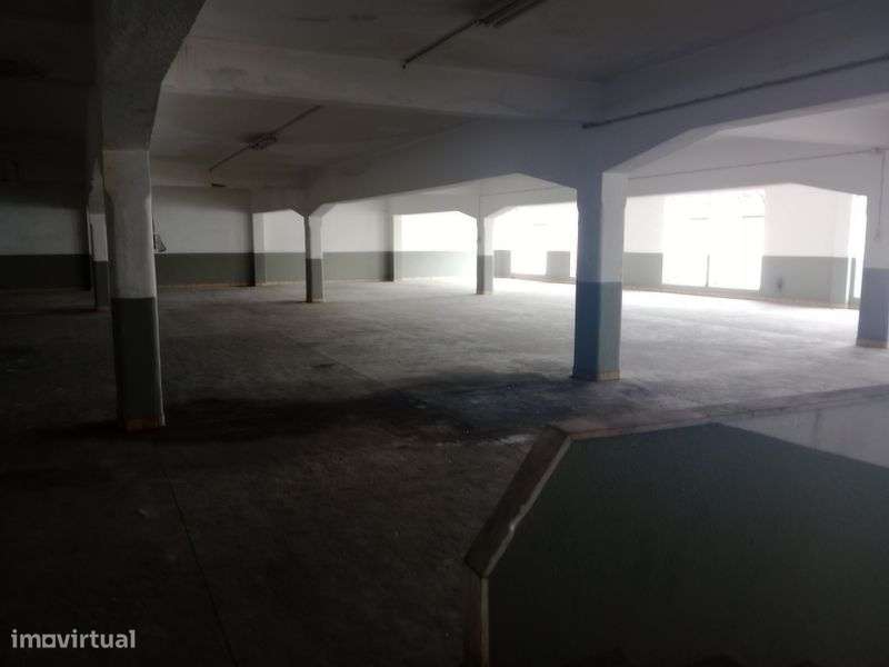 Vende Armazém / pavilhão Industrial/ garagem oficina - Grande imagem: 4/4