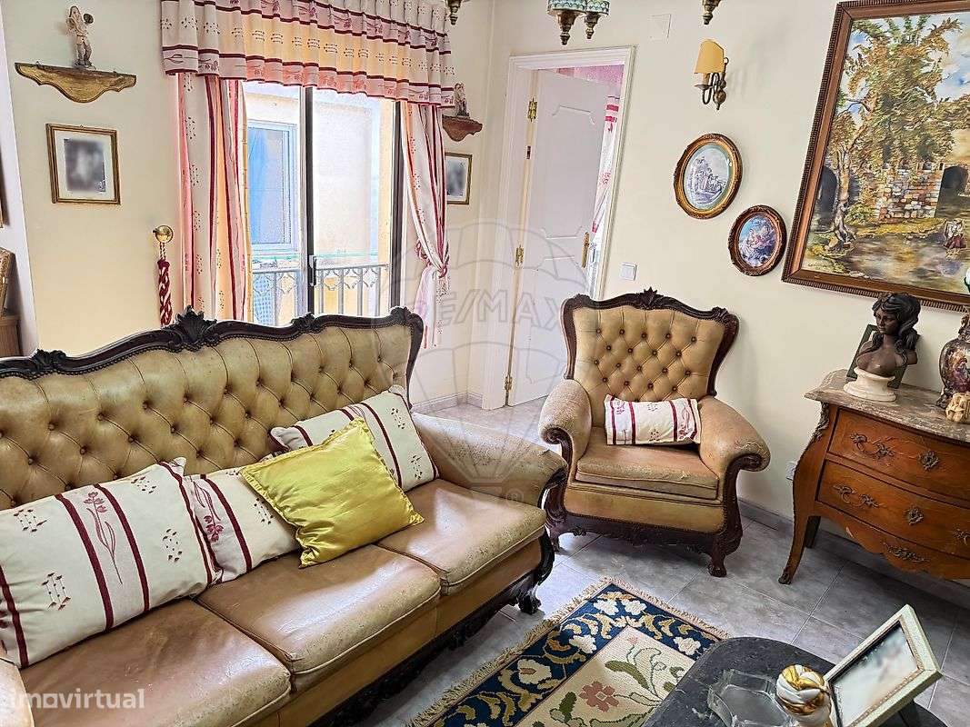 Moradia T4 para venda - Grande imagem: 2/26