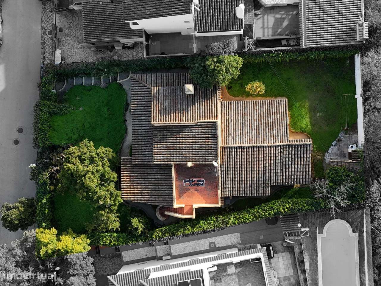 Moradia T3+1 – Urbanização das Rosas, Quelfes | Olhão-45