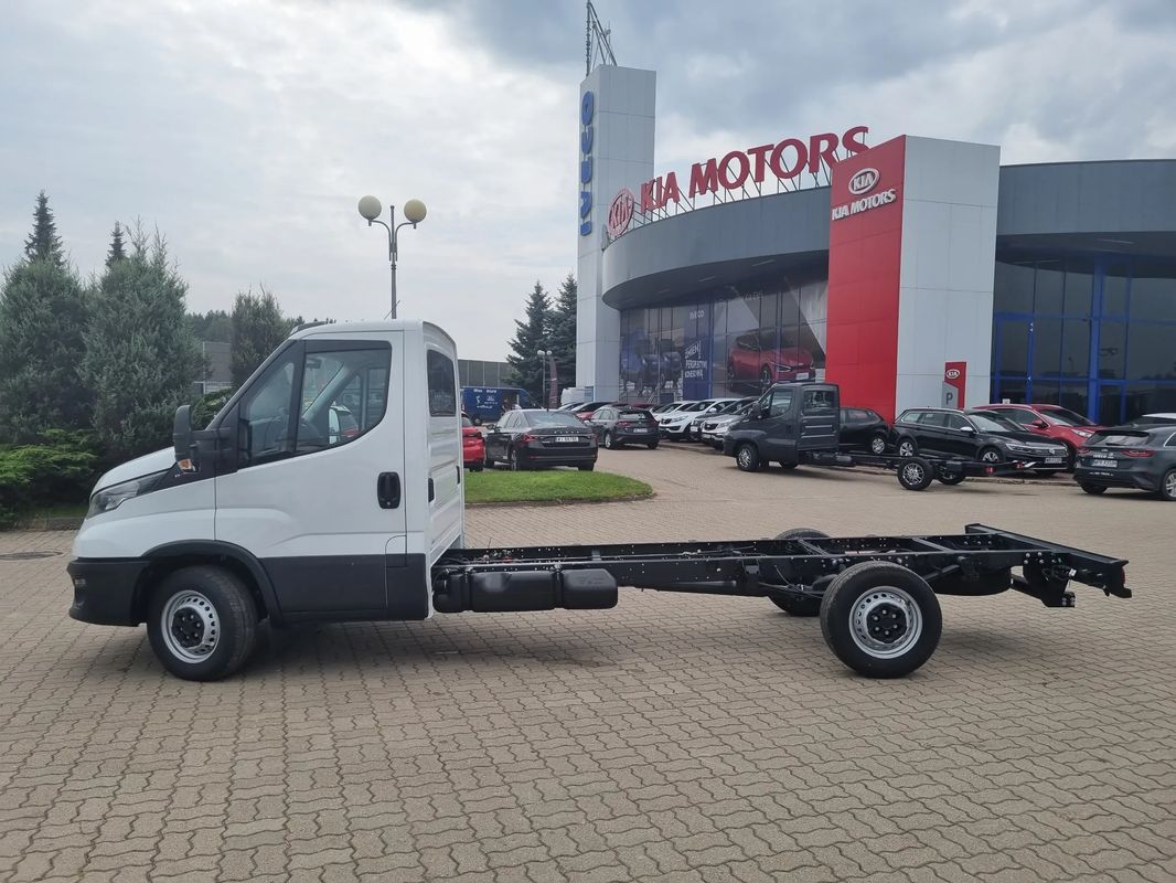 Iveco DOSTEPNY OD RĘKI DO ZABUDOWY !!! 149.900 Netto - Automat - Aktywny Tempomat - Pełne Światła LED !!!