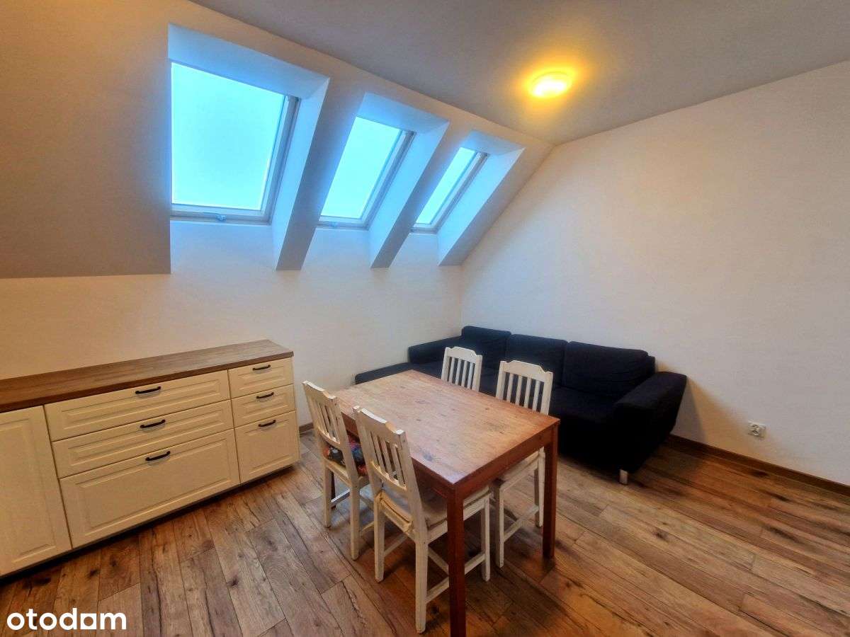 Wyjątkowe mieszkanie z poddaszem do aranżacji.-2