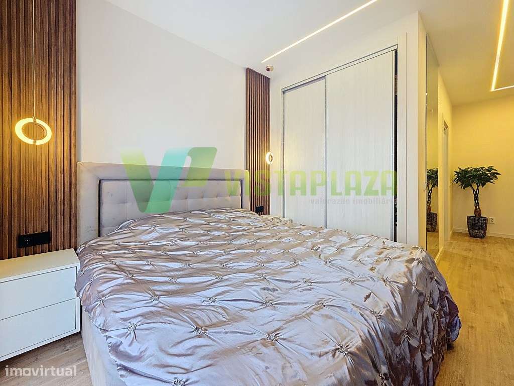 Apartamento T4 Acabamentos de Luxo na Urbanização do Fojo, Portimão-29