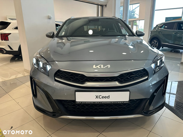 Kia XCeed 1.5 T-GDI M - 3