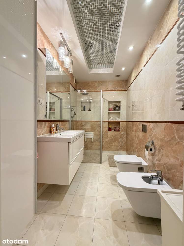 Komfortowy dom 230m2 z garażem, 6 pok., ogród, fotowoltaika-8