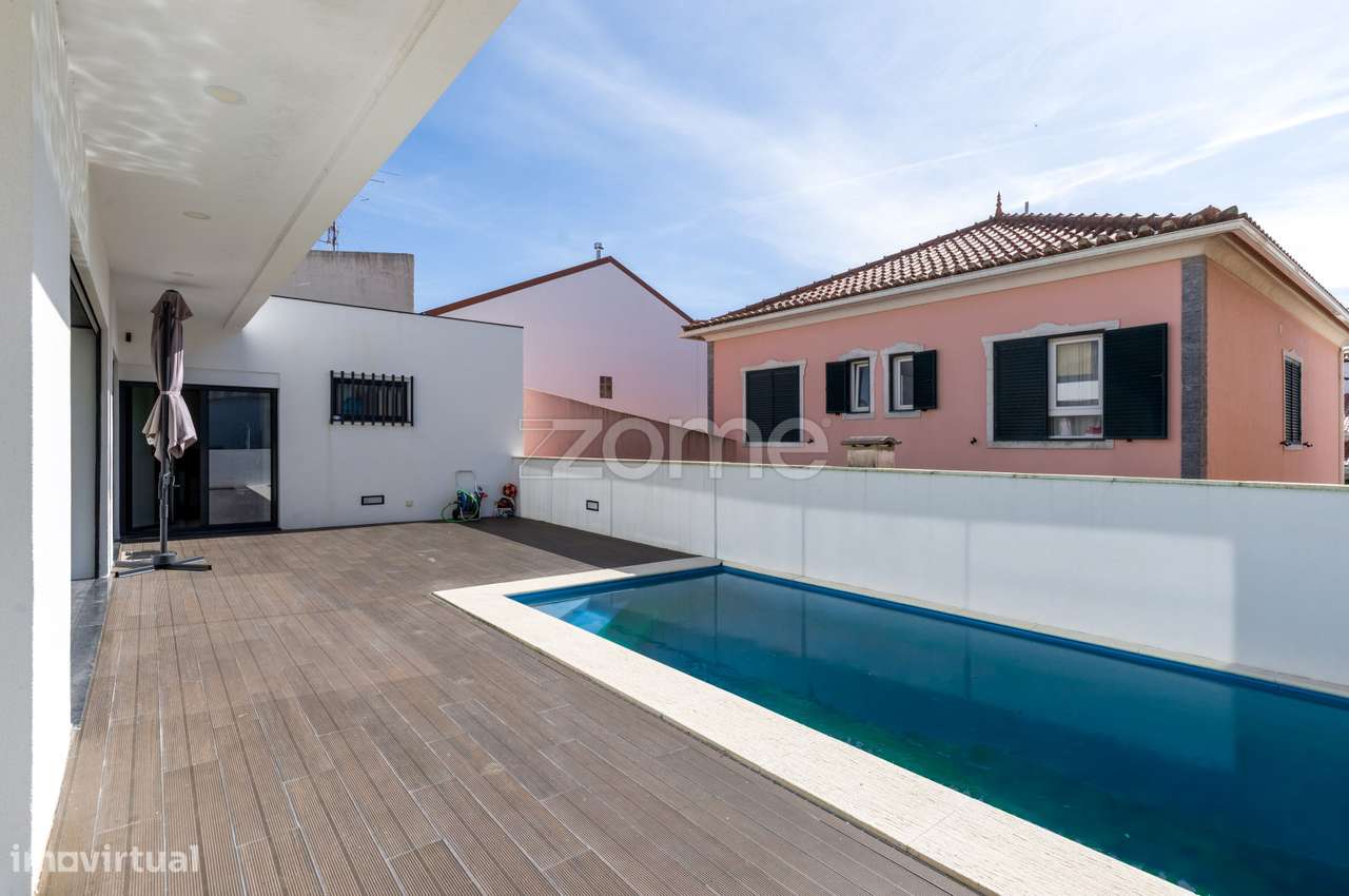 Moradia T3 Famões-35