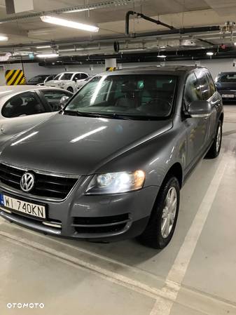 Volkswagen Touareg 2.5 R5 TDI Tiptr - 9