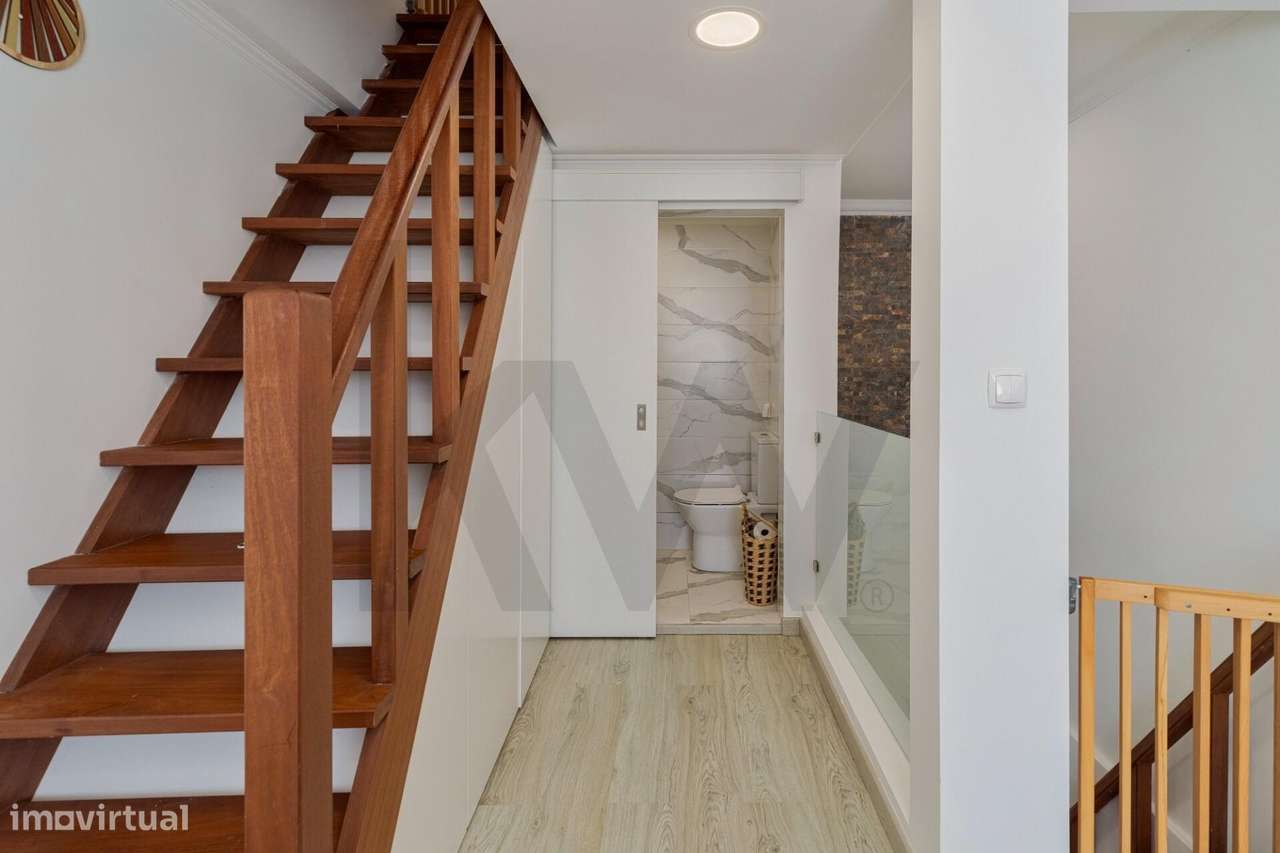 Para venda: Moradia no centro da Costa da Caparica-10