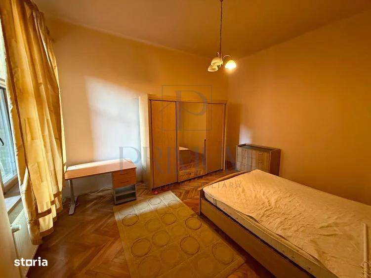 Medicina- 2 camere, centrala termica, etaj 1, zona excelenta - Imagine principală: 4/9