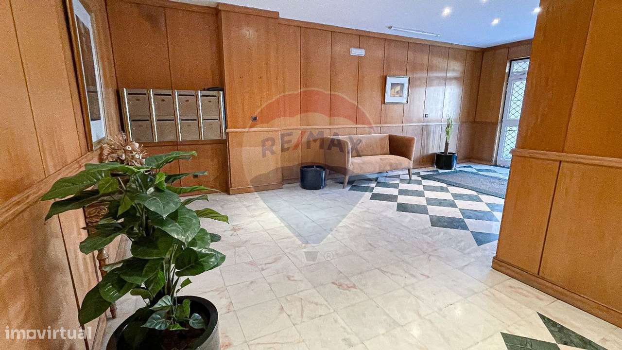 Apartamento T6 para venda - Grande imagem: 3/27