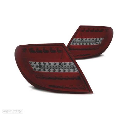 FAROLINS TRASEIROS PARA MERCEDES CLASSE C W204 07-11 LIGHT BAR VERMELHO FUMADO - 1