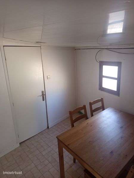 Casa T1 para arrendar - Grande imagem: 5/7