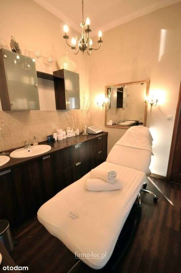 Lokal fryzjersko-kosmetyczny w centrum-1