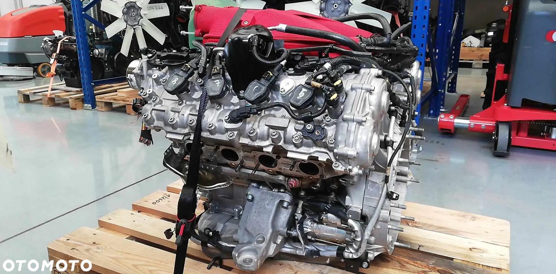 silnik Ferrari GTC 4 Lusso 299065 80487 zł netto - 2