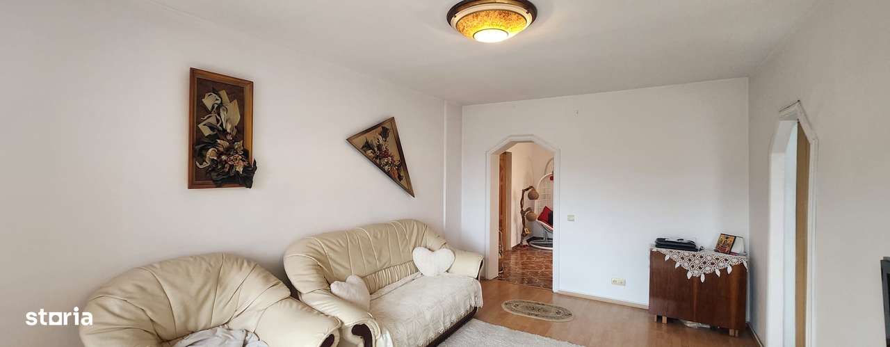 Apartament 2 camere, Craiter, etaj 1, decomandat, mobilat,utilat! - Imagine principală: 1/10