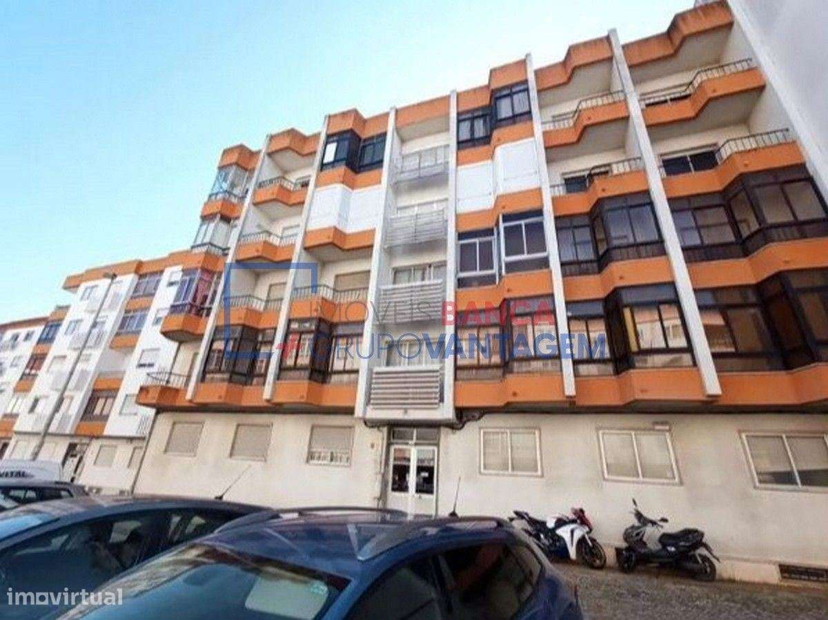 Apartamento T3 Queluz
