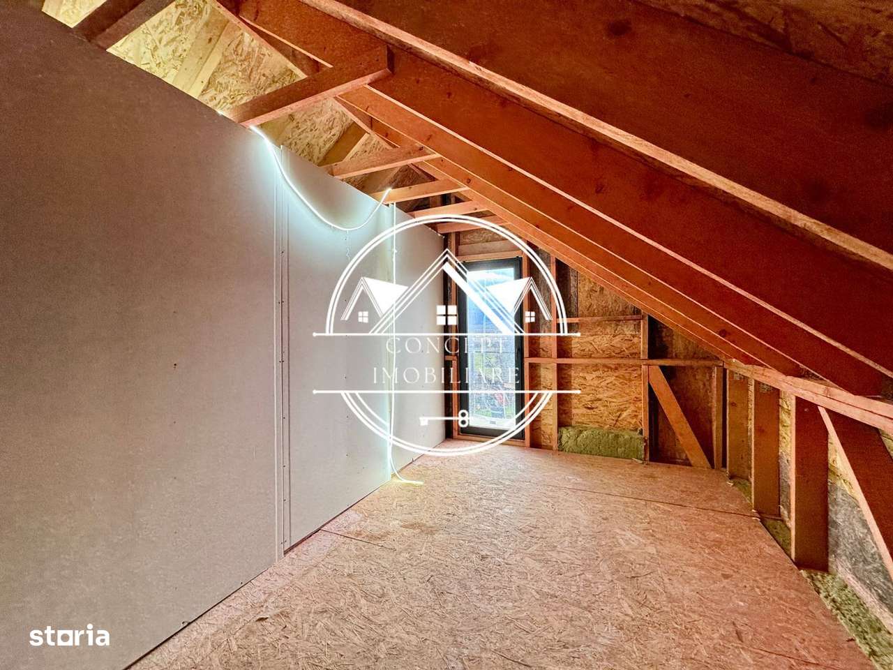 Cabana de vanzare in Sibiu cu 3 camere + Magazie 600mp teren, Cristian - Imagine principală: 5/12