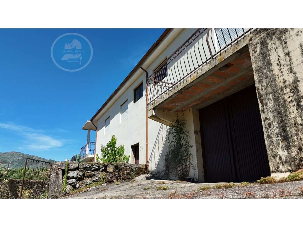 Casa Geminada à Venda em Outeirinho, Cabeceiras de Basto Excelente ...-50