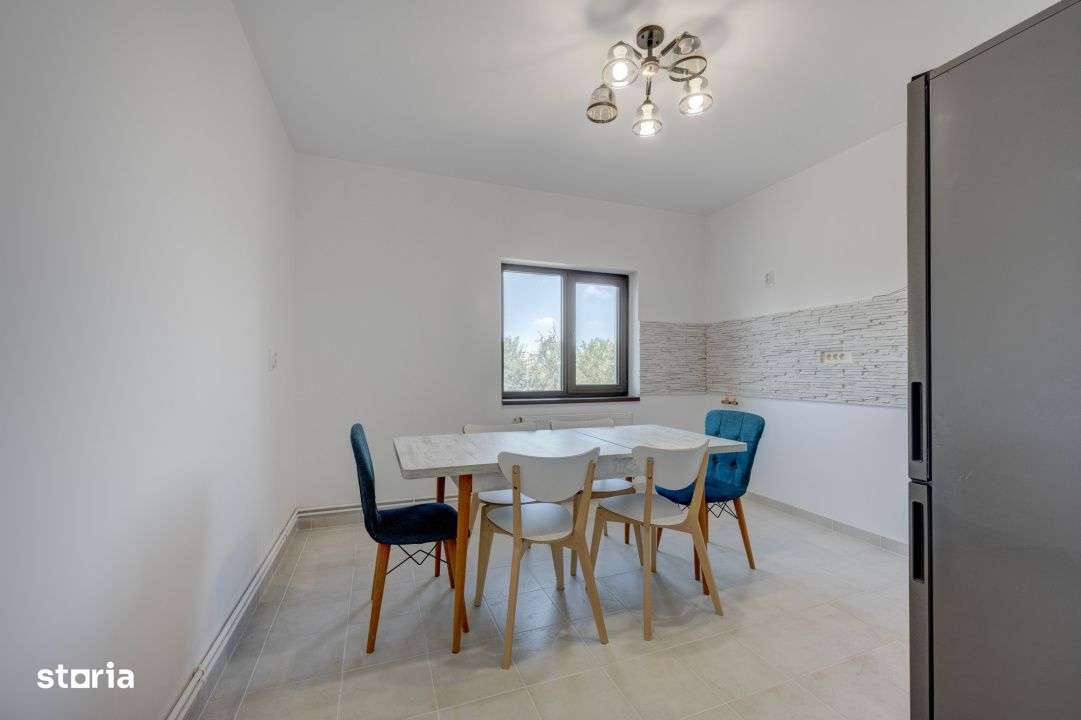 O proprietate imobiliara deosebita, formata din casa si mult teren!-13