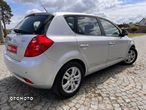 Kia Ceed 1.6 CRDi LX - 2