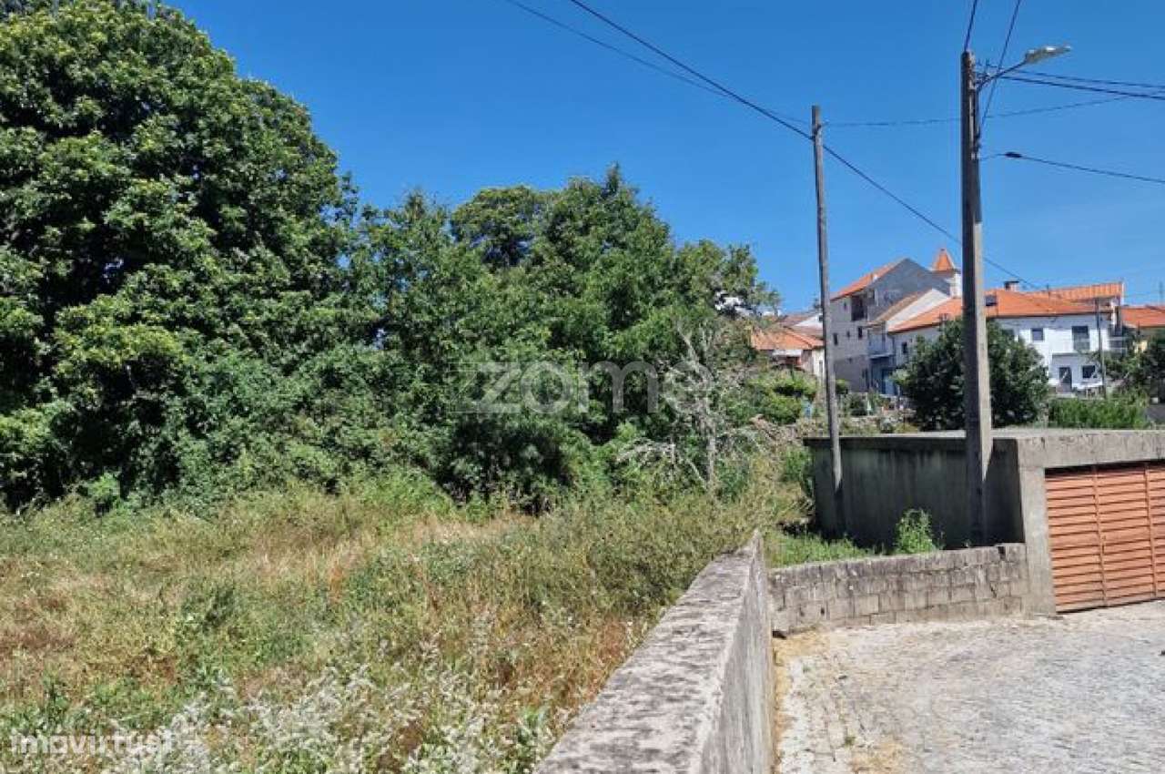 Terreno rústico com 600 m² de área - Grande imagem: 4/5