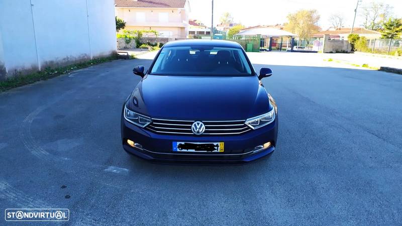 VW Passat 1.6 TDI Highline DSG - 3