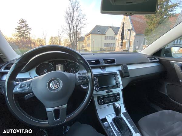 Volkswagen Passat Variant 1.4 TSI DSG Comfortline - 22