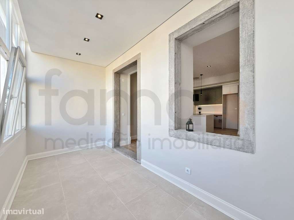 T3 Remodelado na Av. Almirante Reis-15