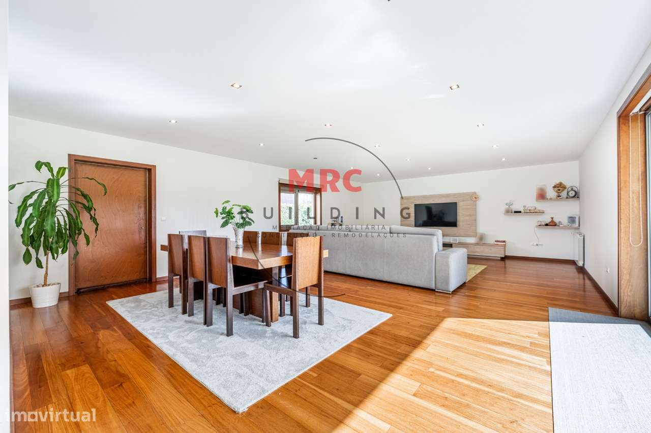 Moradia de Charme Térrea  V3 + V1-13