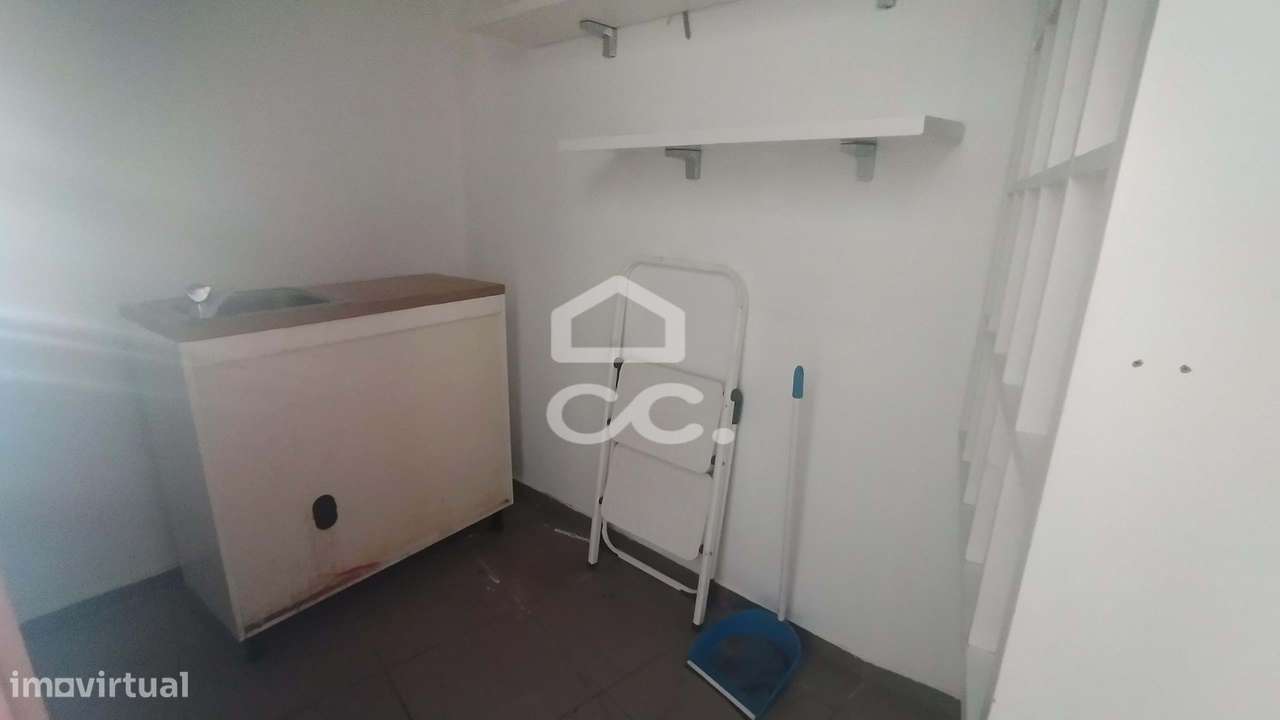 Loja com 124m2 de área bruta, no centro da Cidade. - Grande imagem: 4/10