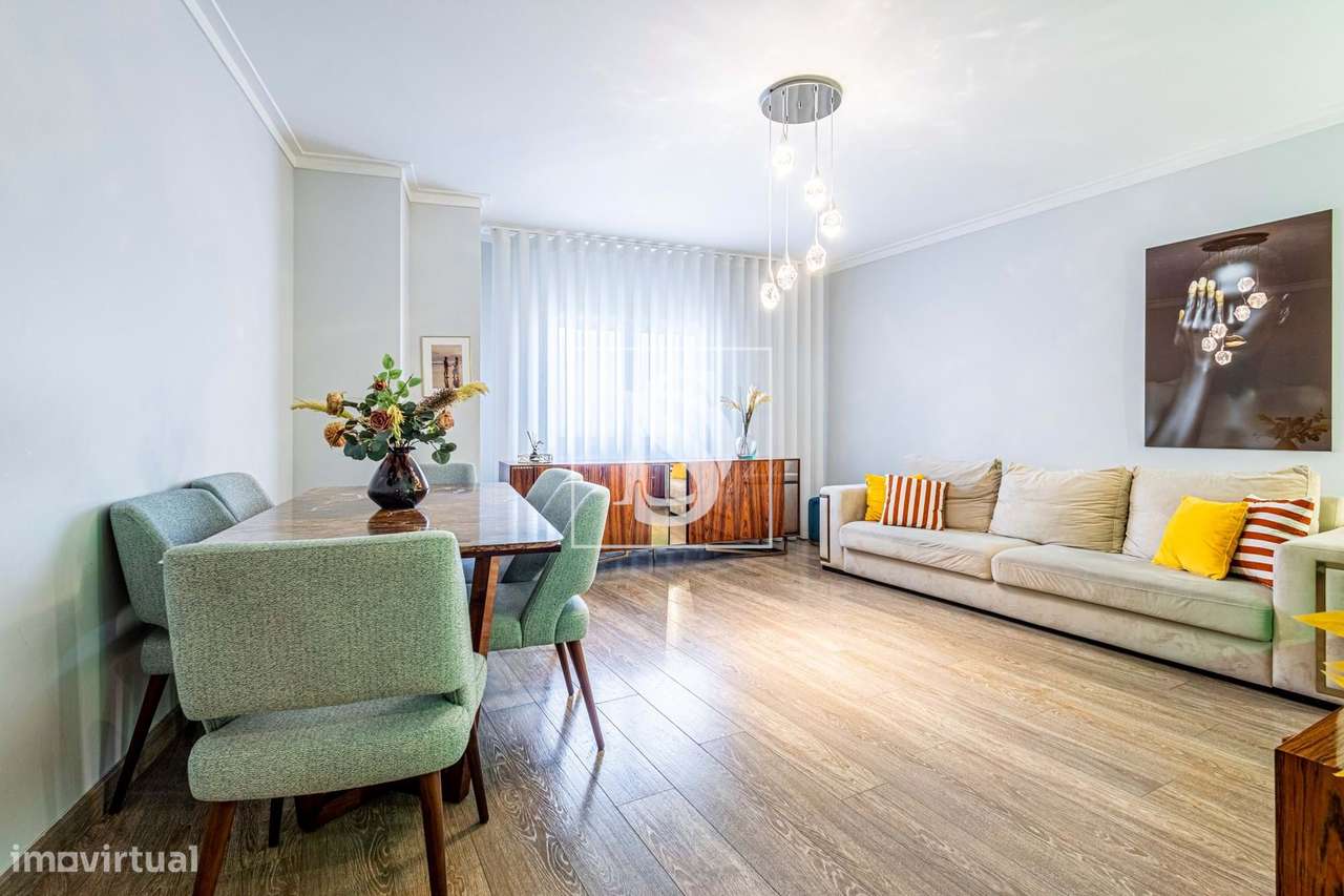 Apartamento T3 com  Garagem e Arrecadação  - Santa Marta do Pinhal - C - Grande imagem: 2/60