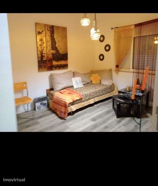 Arrendo T2 com pequeno quintal em Almada - Grande imagem: 5/5