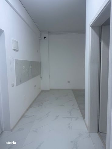 Studio 2 camere - balcon/ Stație STB Acces Uverturii-1