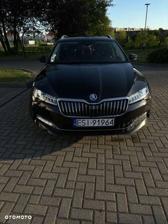 Skoda Superb Combi 2.0 TDI DSG L&K - 37