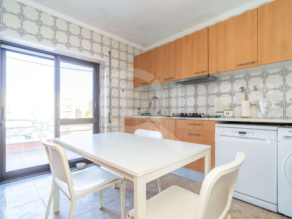 T3 + Sótão | Abadias | Terraço | Boas Áreas | Luminosidade-33