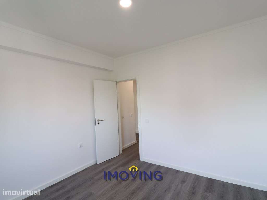 Apartamento T2, Remodelado, na Verderena, Barreiro-22