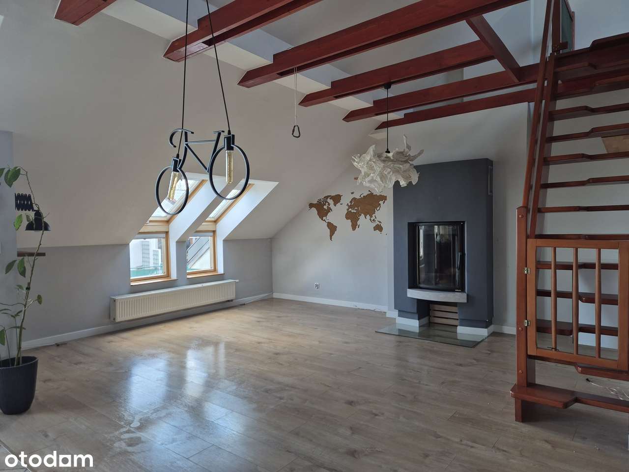 Wyjątkowe 3 pok. mieszkanie, 60m2 (72m2) antresola, piwnica, garaż - Pełny obrazek: 2/11