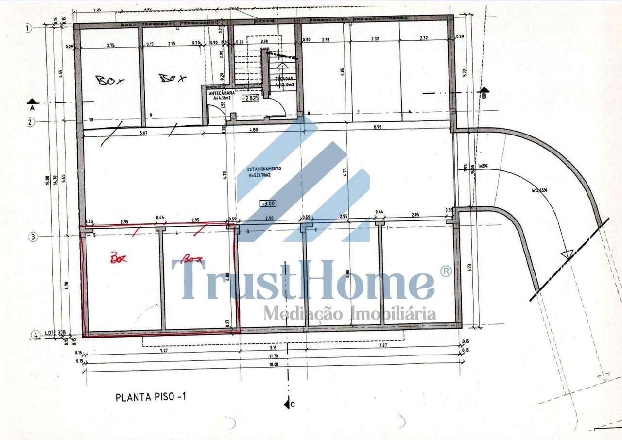 T3+1 em Alferrarede com 2 Box e arrecadação com 35m2-32